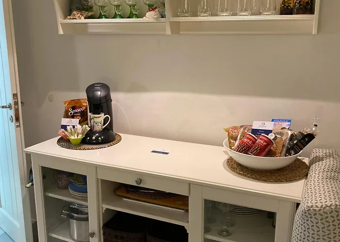 Delta With Sea View And Pool *