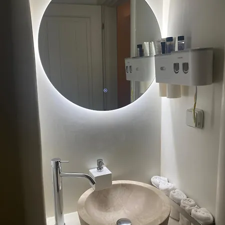 Apartment Delta With Sea View And Pool *