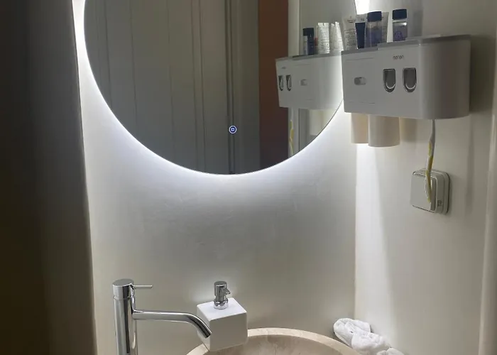 Apartment Delta With Sea View And Pool *