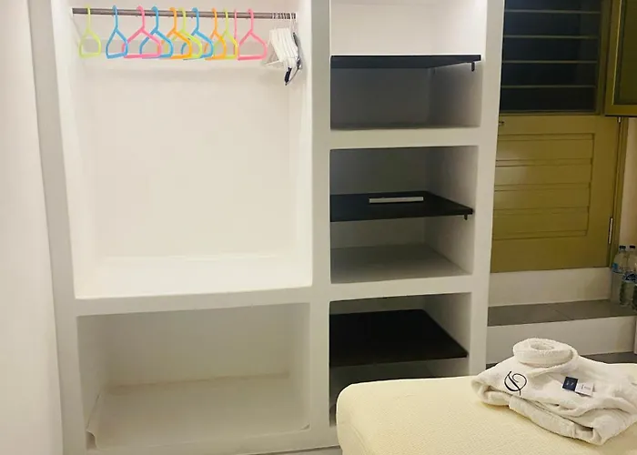 Delta With Sea View And Pool